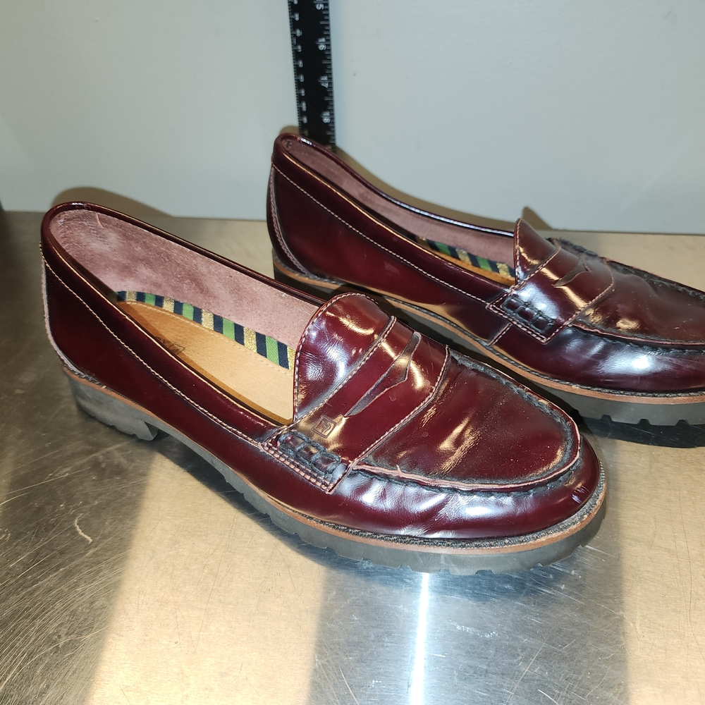 Women's Sperry Loafers 10